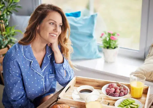 How Travel-Friendly Nutrition Helps Maintain Hormone-Support Habits