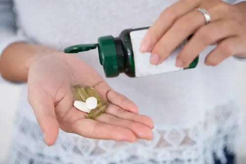 Food-Based Hormone Support vs Capsule Supplements: What to Compare?