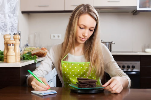 How to Compare Hormonal Wellness Snacks by Ingredients