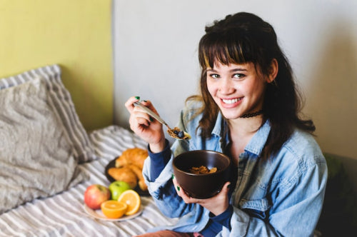 How Hormone-Friendly Foods Support Healthy Daily Routines