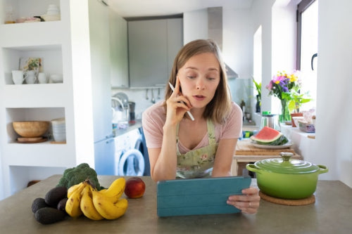 Understanding the Link Between Diet and Hormonal Imbalance: A Guide for Women