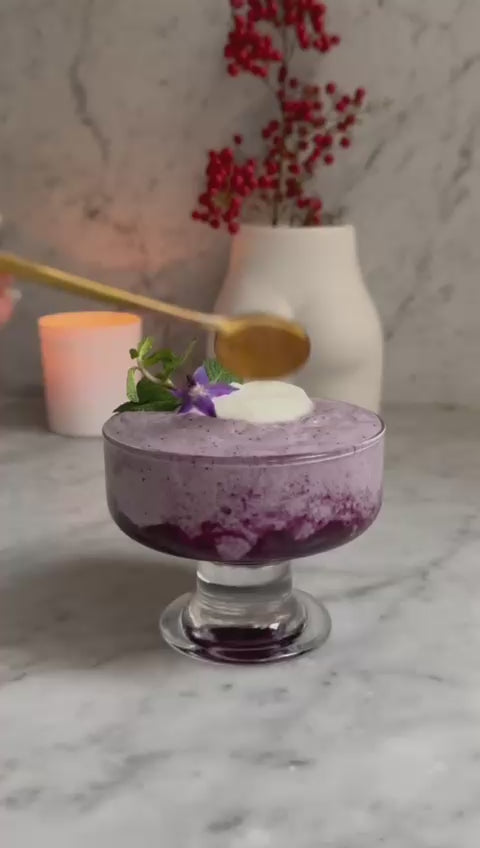 Video recipe for blueberry protein pudding bowl